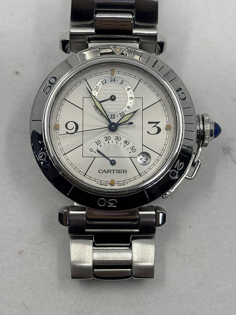 Cartier-_-Pasha-GMT-38-_-2388-_-White-Dial-_-38mm-_-2008-_-Automatic-_-Stainless-Steel-_-Naked-_-6000-84899675_1-1.jpg Cartier Pasha GMT - Image 1