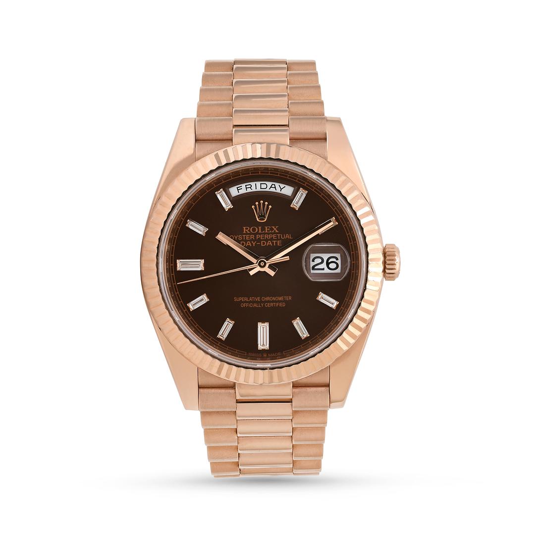 Stacked from 19 images. Method=C (S=4) Rolex Day-Date 40 228235 - Image 1