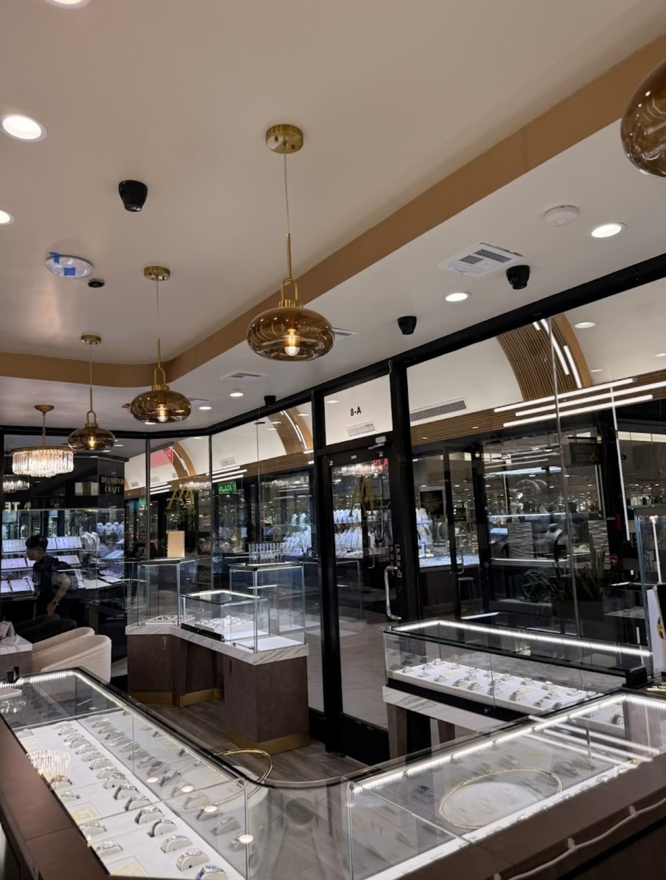 Watch LA display cases