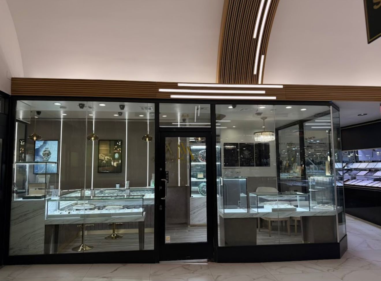 Watch LA storefront